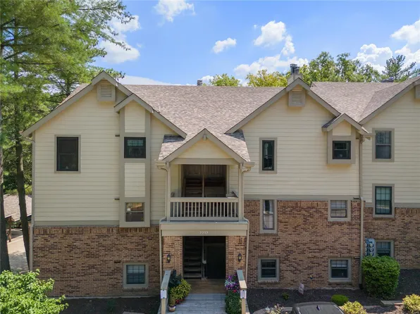 2212 Canyonlands Dr APT D, Maryland Heights, MO 63043