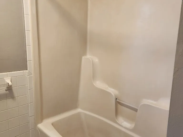 1633 E Lark St #2 — Photo 10