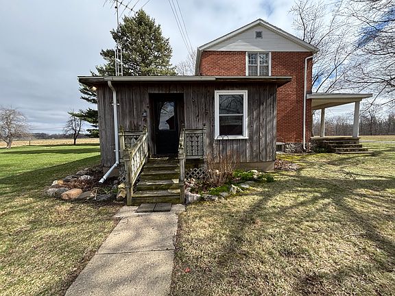 2nd image of 61580 Farrand Rd