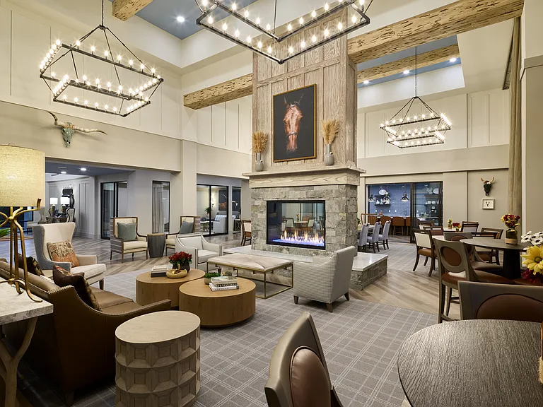 Avenida Carrollton - 55+ Active Adult Apartment Homes — Photo 6