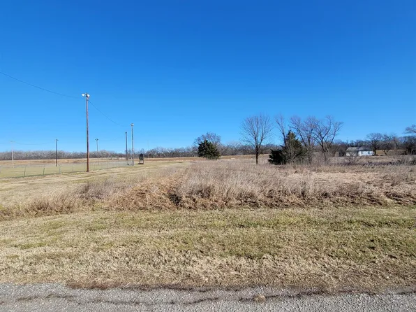 0 Barker St, Florence, KS 66851