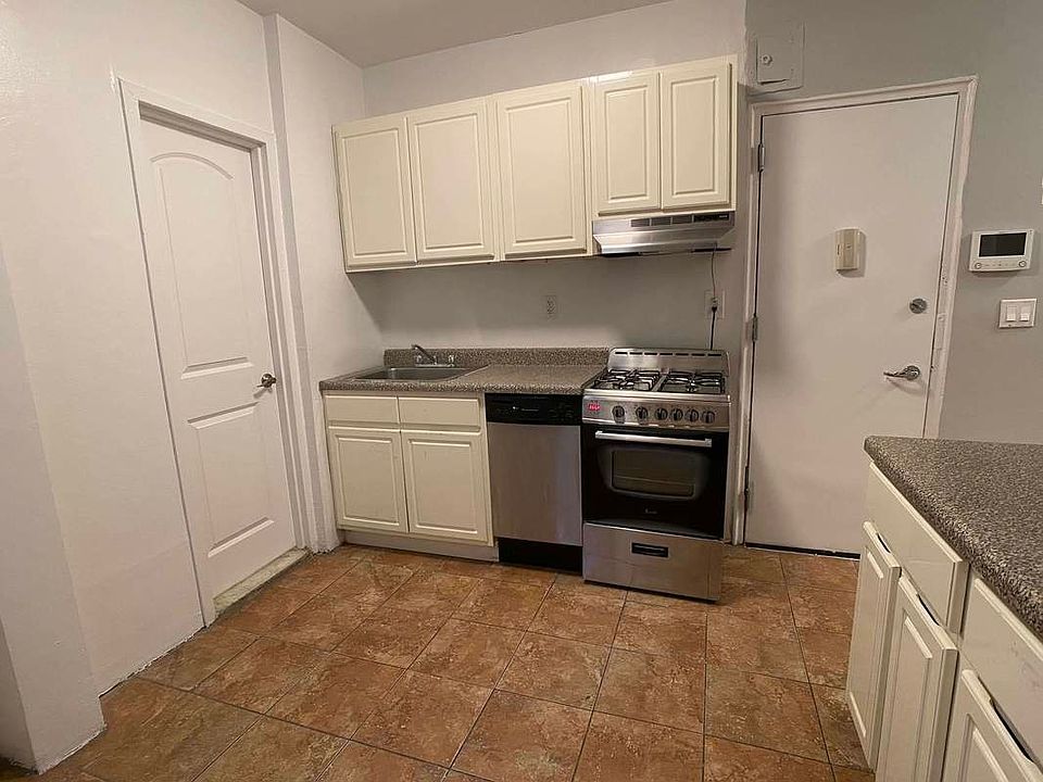 1st image of 466 Amsterdam Ave APT 2C