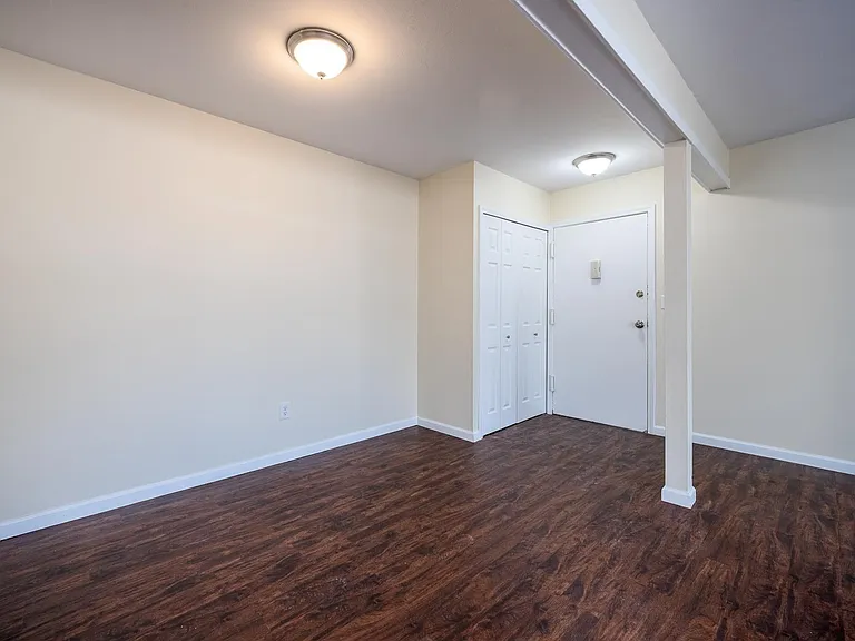 4353 Heritage Dr — Photo 17