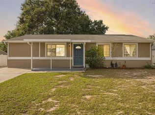 1518 Piney Branch Cir, Valrico, FL 33594