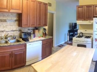 541 Hope St, Providence, RI 02906