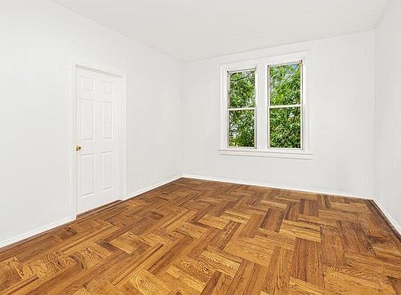 3rd image of 1941 Gleason Ave Floor 2