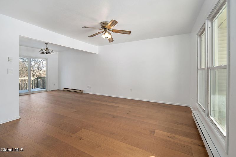 5th image of 40-42 Hanover Drive