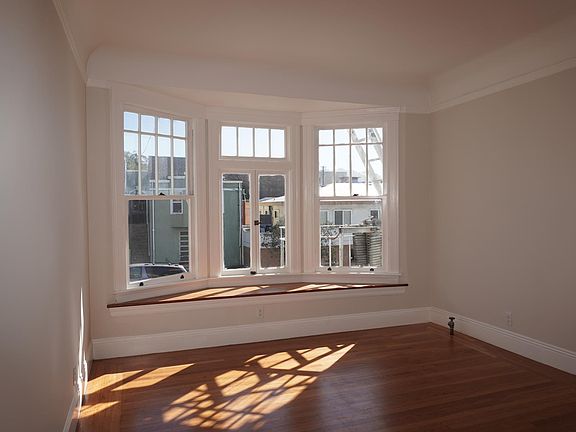 2nd image of 2379 20th Ave #1