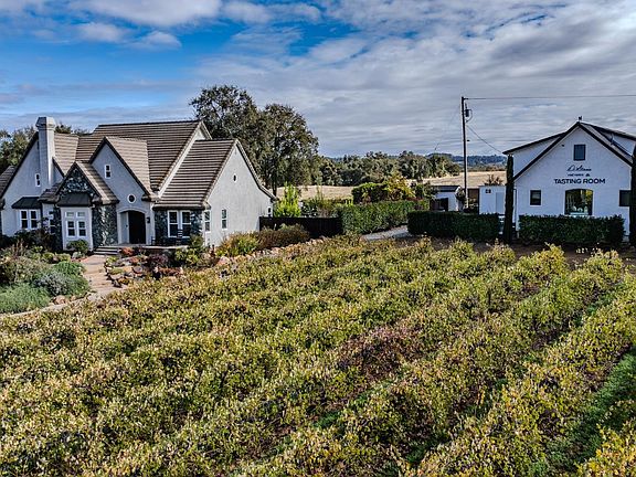 3rd image of 10786 Shenandoah Rd