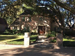 15718 Fleetwood Oaks Dr, Houston, TX 77079