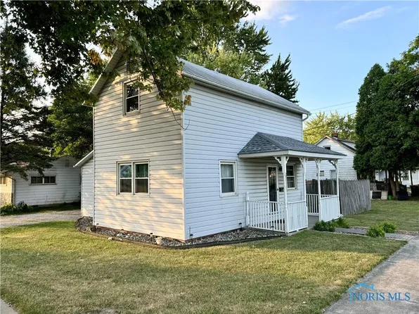 923 Downs St, Defiance, OH 43512