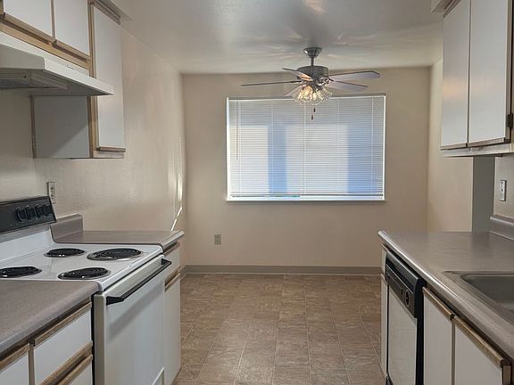 5th image of 2467 Queen Ave SE #339-08