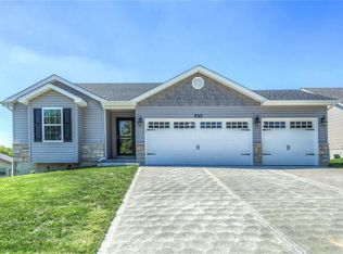 530 Sceptre Dr, Foristell, MO 63348