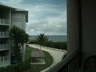 2nd image of 87465 Overseas Hwy