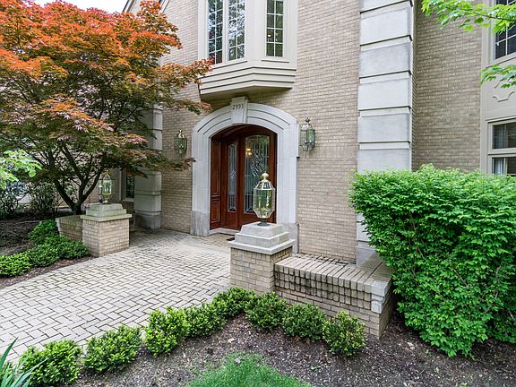 4th image of 2993 Heron Pl