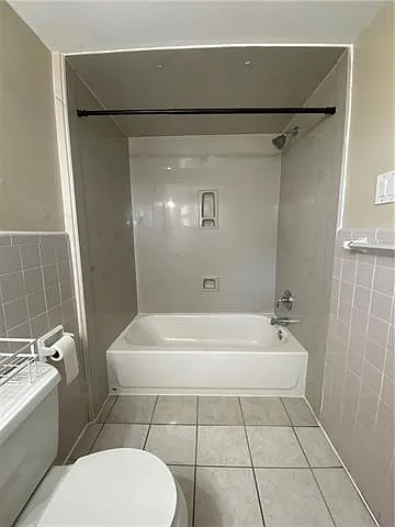 808 Cynthia Ave — Photo 10