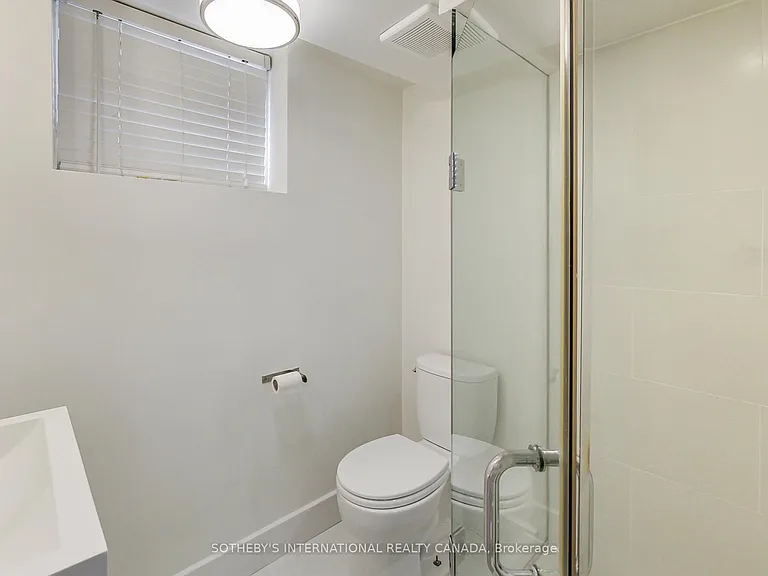 669 Euclid Ave #LOWER — Photo 20