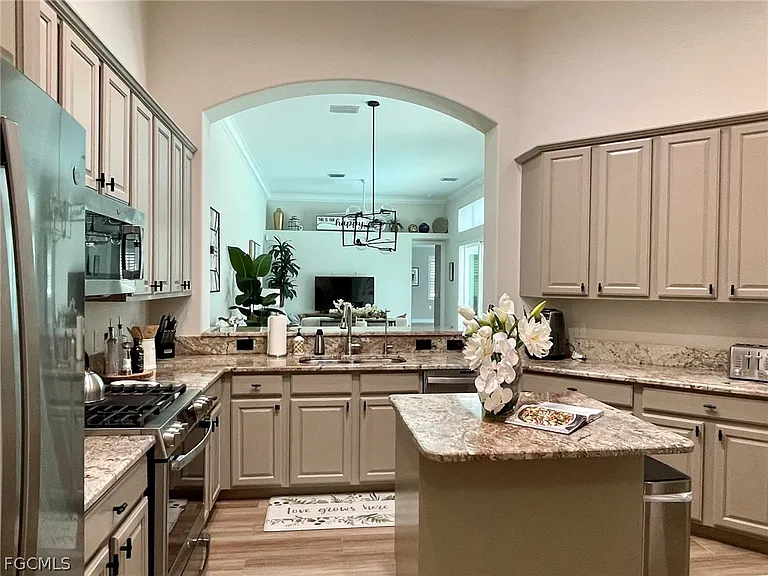 1628 Cayman Ct #2 — Photo 29