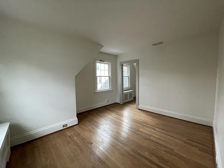 3417 Plymouth Pl — Photo 16