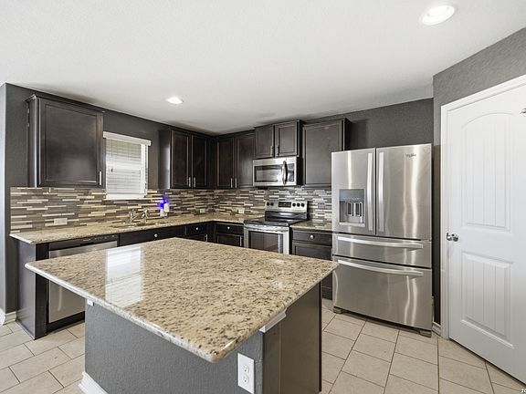 3rd image of 7411 Rigel Chase