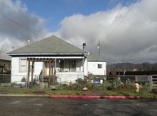 296 State St, Willits, CA 95490