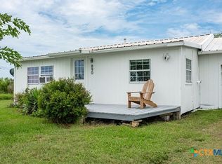 890 N Quailrun Ave, Port Lavaca, TX 77979