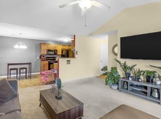 10200 Deer Vista Dr UNIT 203, Louisville, KY 40291