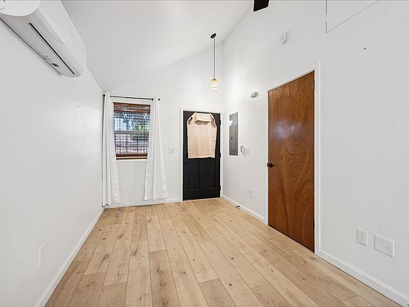 4th image of 1307 W St