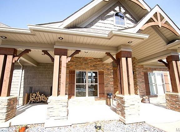 4th image of this home