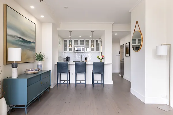 Sold by Compass | media 9