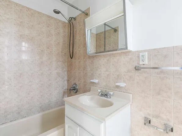 218 East 111th Street 1 image 3 of 11
