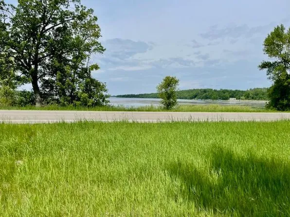 T134 R37 Sec30/hwy Hwy #67, Henning, MN 56551