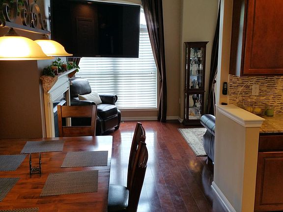 Articulating TV mount.
