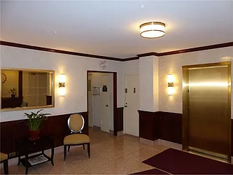 Rented by R New York