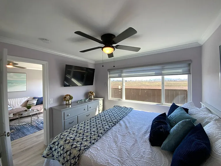 1365 Seacoast Dr #B — Photo 11