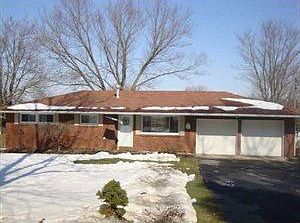 1st image of 104 Crescent Hill Dr