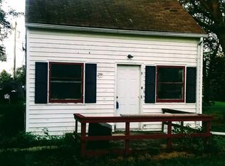 251 Ash St, Canistota, SD 57012