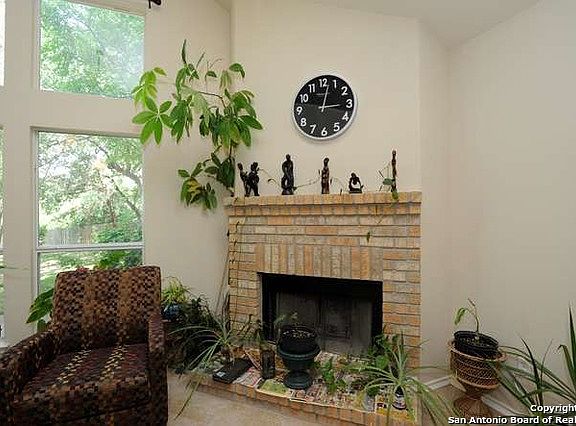 5th image of 6830 Willow Oak Dr