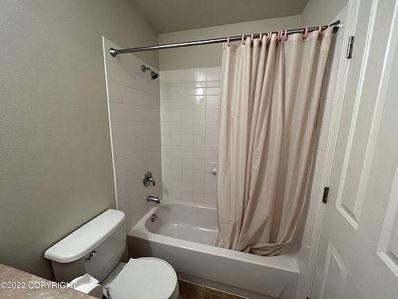 4th image of 7671 Creekside Center Dr #D4