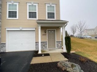 2501 Oakwood Ln, Harrisburg, PA 17110