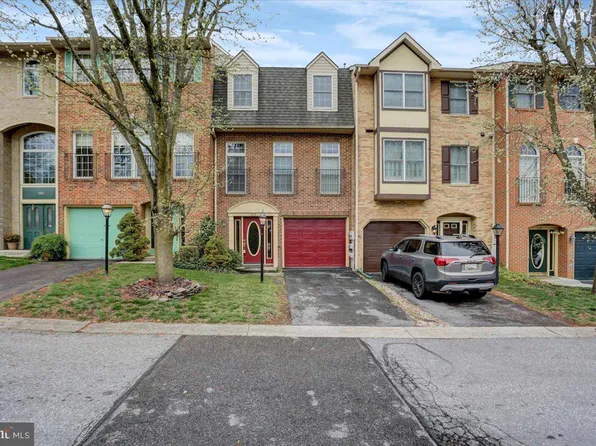 1075 Lindsay Ln, Hagerstown, MD 21742