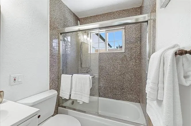 40140 Kelly St — Photo 4