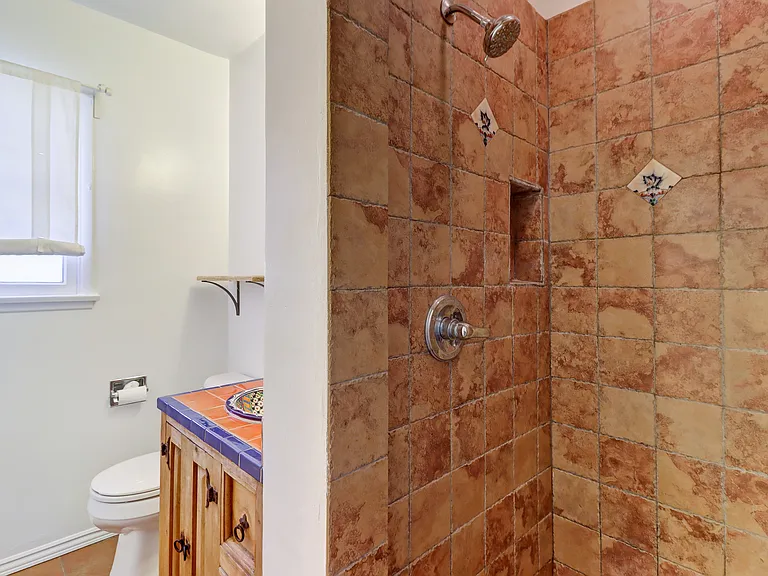 3021 Rhodelia Ave — Photo 22