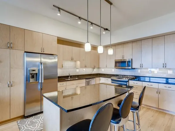 1120 S 2nd St APT 516, Minneapolis, MN 55415