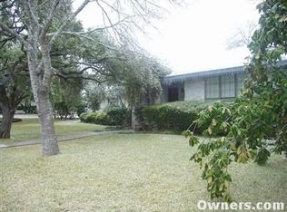 8801 Spring Lake Dr, Austin, TX 78750