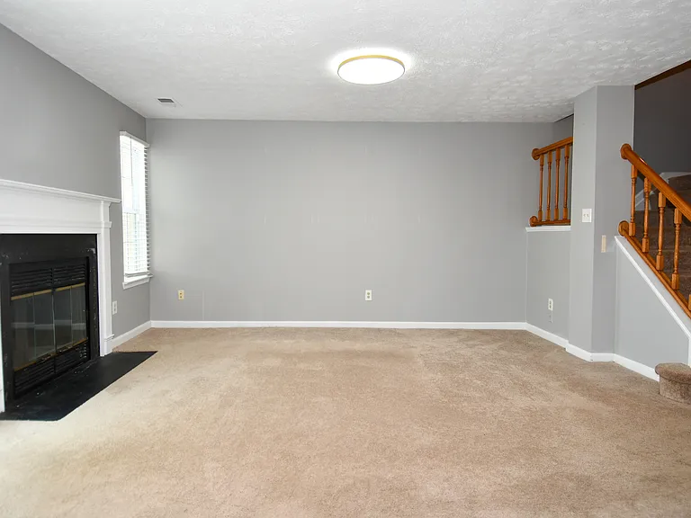 13703 Lord Sterling Pl — Photo 8