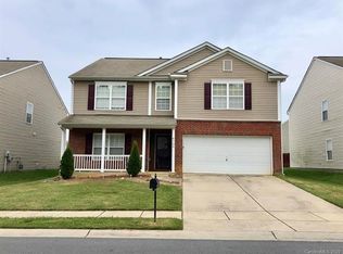 8735 Chalkstone Rd, Charlotte, NC 28216