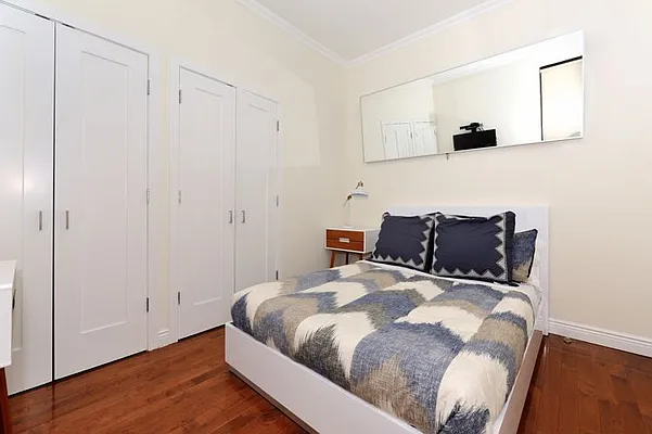 Rented by Eisenberg Exclusives | media 25