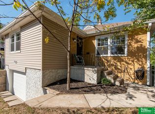3118 State St, Omaha, NE 68112