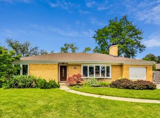 1926 Manor Ln, Park Ridge, IL 60068